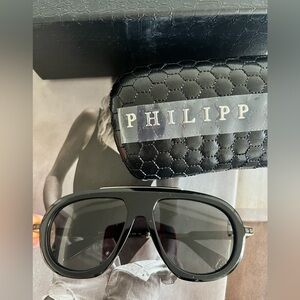 Philipp Plein men’s aviator black Sunglasses